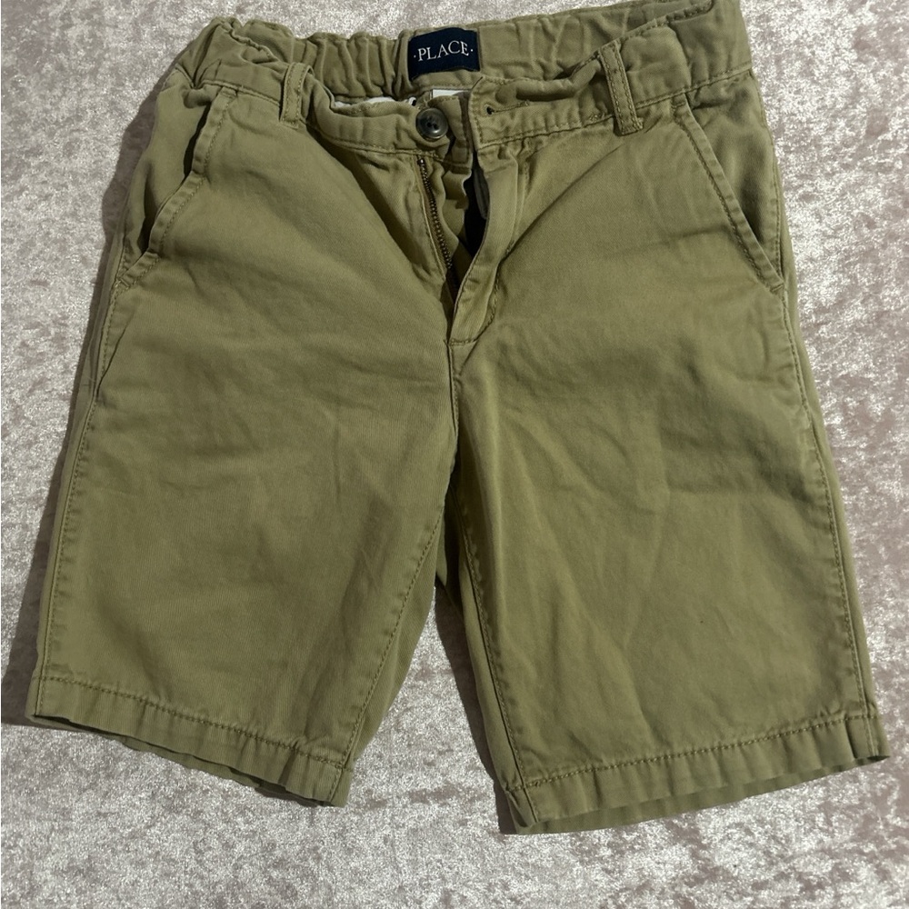 Place Men's Khaki Flat Front Shorts
